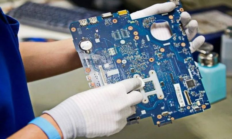 Samsung Laptop Anakart Tamiri