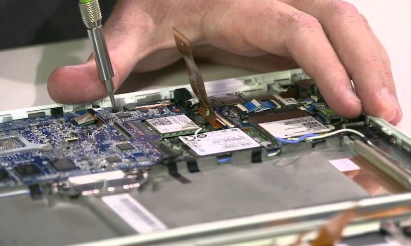 Samsung Laptop Ekran Kartı Değişimi